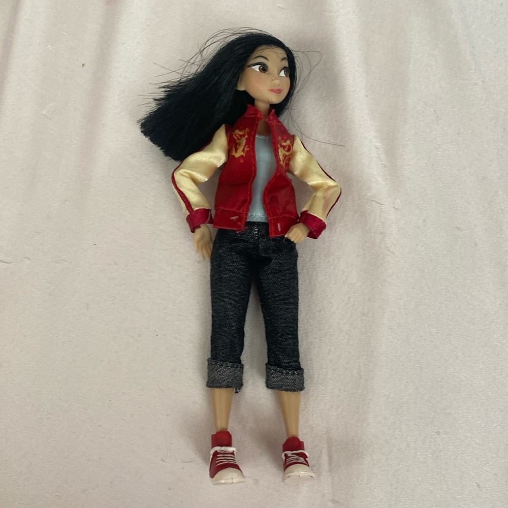 Mulan doll